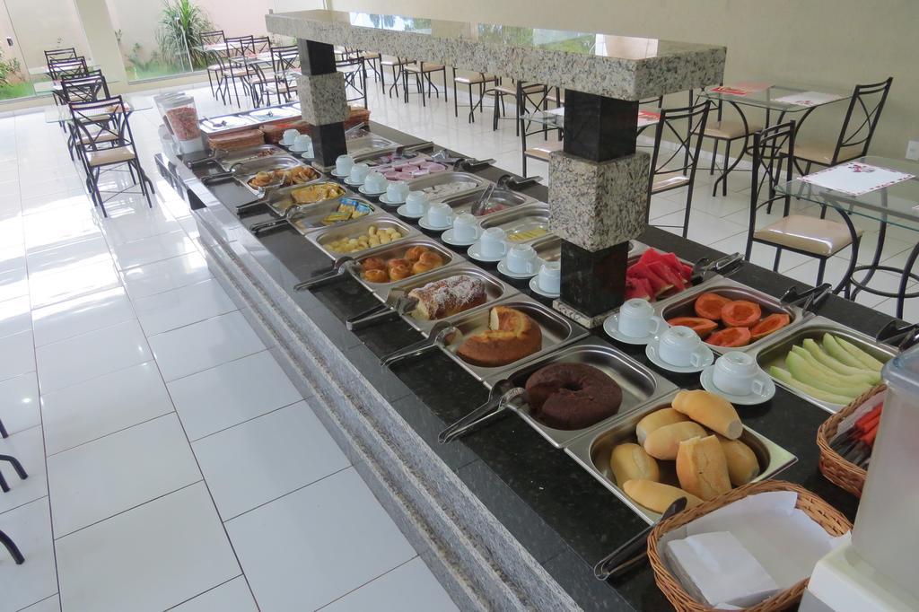 Hotel Green Village Jardinópolis Esterno foto